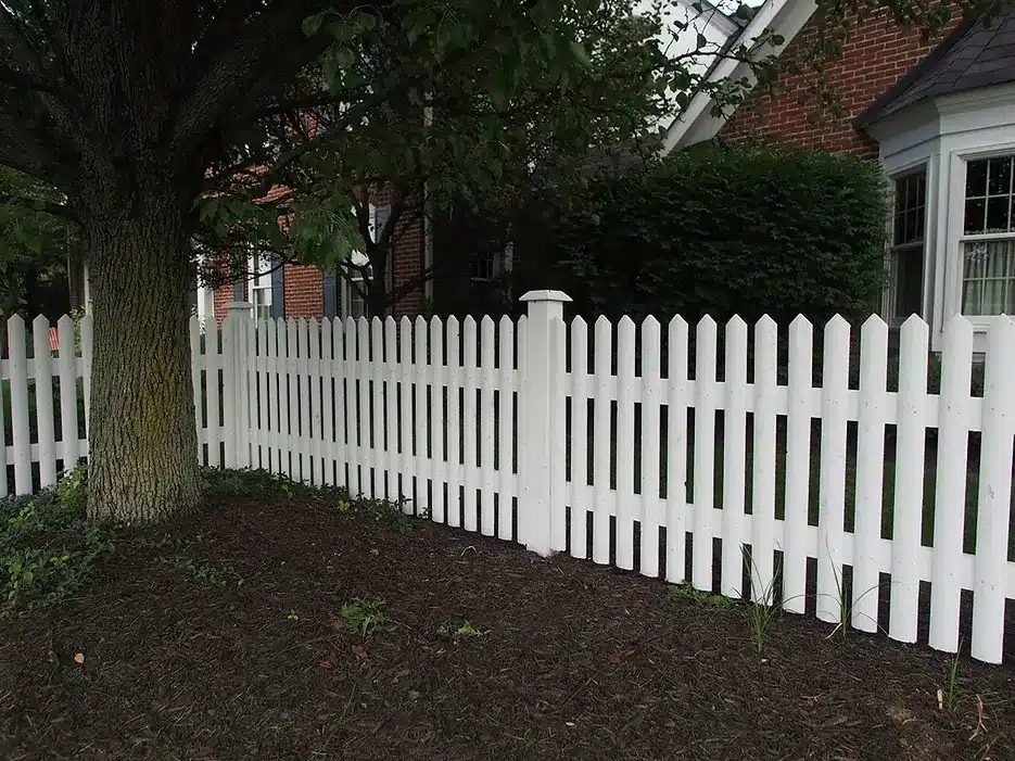 Amerifence provides fence maintenance contractors in Cincinnati, Ohio and beyond